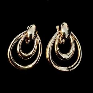 Vintage Avon Double Loop Door Knocker Earrings 10k GP Clip On